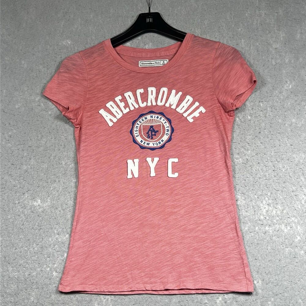 Abercrombie & Fitch T-Shirt Women’s Small Pink W/ Logo Short Sleeve Top Casual